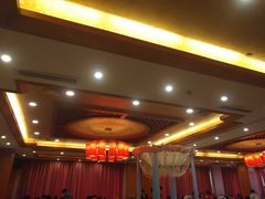 -山明水秀大饭店