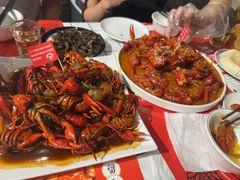 -李双猪·小龙虾·烧烤·羊肉煲(乐山店)