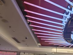 -海底捞火锅(杭州庆春路夜宵主题店)