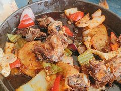 -撒拉人家.酸菜牦牛肉火锅