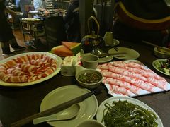 -滇釜火锅·能喝汤的火锅(车公庄店)