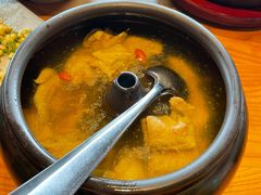 -云海肴·汽锅鸡·云南菜(天山百盛优客店)