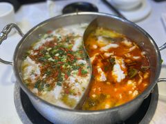 -德林酸菜鱼火锅(南丹店)