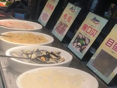 -遇上西雅图多融合海鲜自助餐厅(中房金谊广场店)