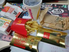-麦当劳(哈西万达店)