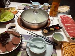-洪氏嗨捞·猪肚鸡火锅(阳光天地店)