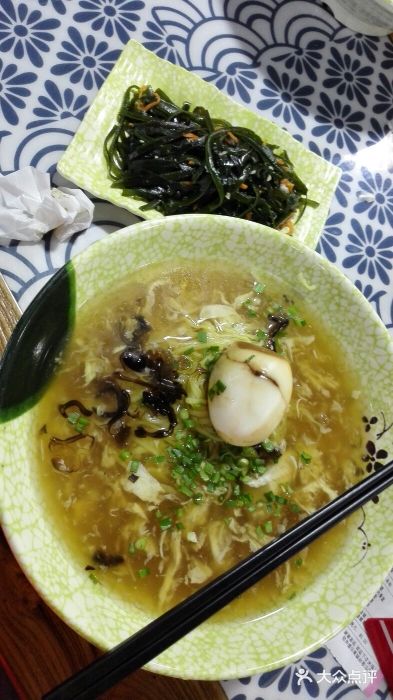 鲁毓鲜蓬莱小面(黄山路店)精品鱼卤面图片