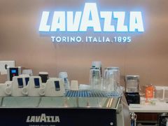 -LAVAZZA 拉瓦萨咖啡(北外滩来福士店)