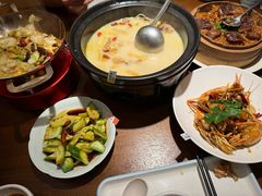 -乔街深夜食堂·小龙虾·高压锅生蚝(杭州总店)