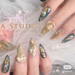 -Pink You美甲洗眉纹绣定制中心