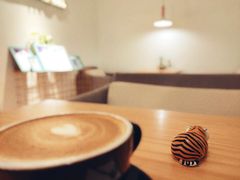 -黑石咖啡(小十字店)