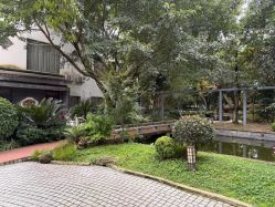 -莲生母婴月子中心(清水河公园店)