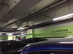 -北京apm·停车场