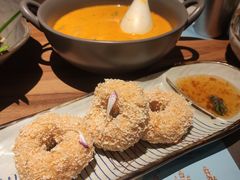 炸虾饼配泰国梅子酱-帕蓝·暹罗料理(大学路店)