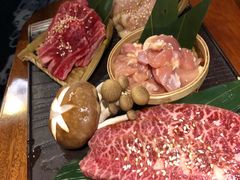 -肉魁屋·烧肉·烧鸟·酒场(高新店)