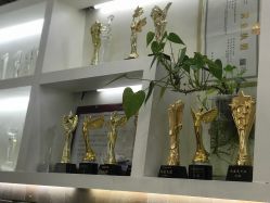 -蕾特恩祛痘•皮肤管理