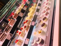 -巴黎贝甜(大宁国际商业广场店)