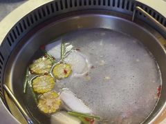 -三头牛·潮汕牛肉生蚝火锅 (夏湾店)