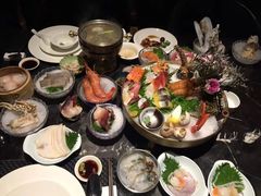 -半岛翡丽海鲜自助餐厅(观风亭店)