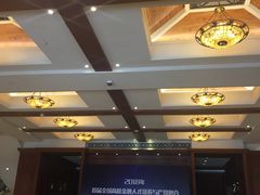 -山明水秀大饭店