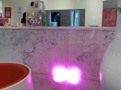 -咪咪专业脱毛连锁机构