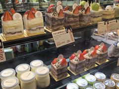 -CARINO BAKERY&CAFE(人广来福士店)