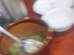 -湖南人家湘菜馆(镇江路店)