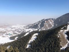-丝绸之路山地度假区滑雪场