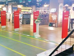 -华联商厦(火车站店)