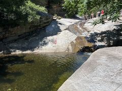 -黑龙潭风景区