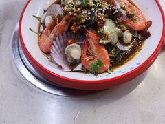 -老东镇啤酒屋海鲜加工·蒸汽海鲜·海鲜烧烤(台东店)