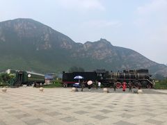 -百里峡七彩艺术小镇