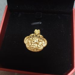 -周大福CHOW TAI FOOK(宝山苏宁易购店)