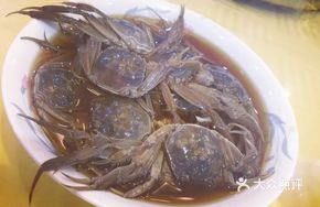 Homemade Sauce Steamed Crab