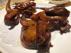 招牌烤乳鸽-石岐佬中山菜馆(张溪店)