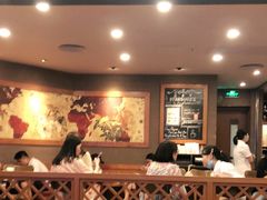 大堂-星巴克(广州正佳广场4层店)