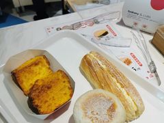 -85度C(生甜甜圈研究工坊·上海平凉店)