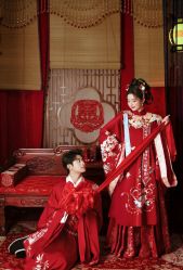 -角色婚纱摄影(中心店)