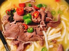 -荷塘秋月·本帮江浙菜(国权路店)