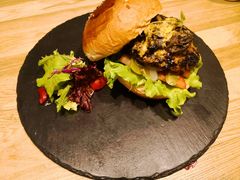 -HIGH FIVE哈福手工汉堡(桂林路店)