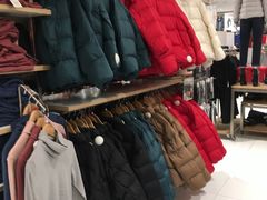 -优衣库(南京建邺万达广场店)