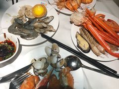 -领鲜活海鲜榴莲自助火锅(东门店)