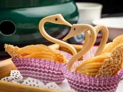 天鹅酥-邓丽君音乐主题餐厅