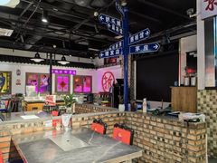 -马路牙子烧烤音乐酒馆(望京店)