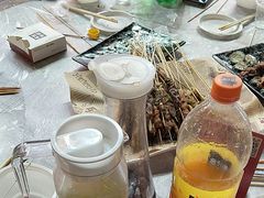 -老街烧烤大排档·地道湖北菜·龙虾馆(汉口火车站店)