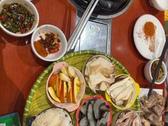 -菌之家·专业纯野生菌火锅·特色炒菌