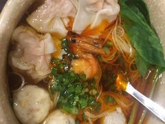 馄饨竹升面-全渔村小海鲜