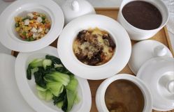 -弗蕾亚·和月月子调理院(东湖店)