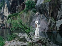 -绍兴东湖风景区