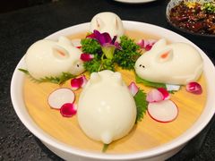 -万重锦·人文川菜馆(骡马市店)